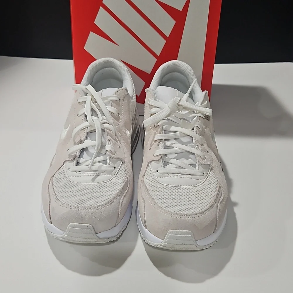 Nike Air Max Excee Cream and White Sneakers Platinium Sz 10 - Picture 3 of 9
